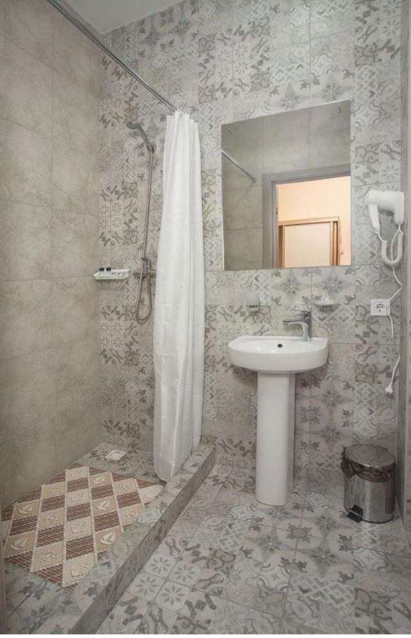 Fanfan Hotel Oldenburg Bagian luar foto