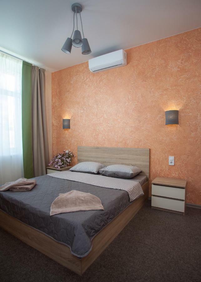 Fanfan Hotel Oldenburg Bagian luar foto