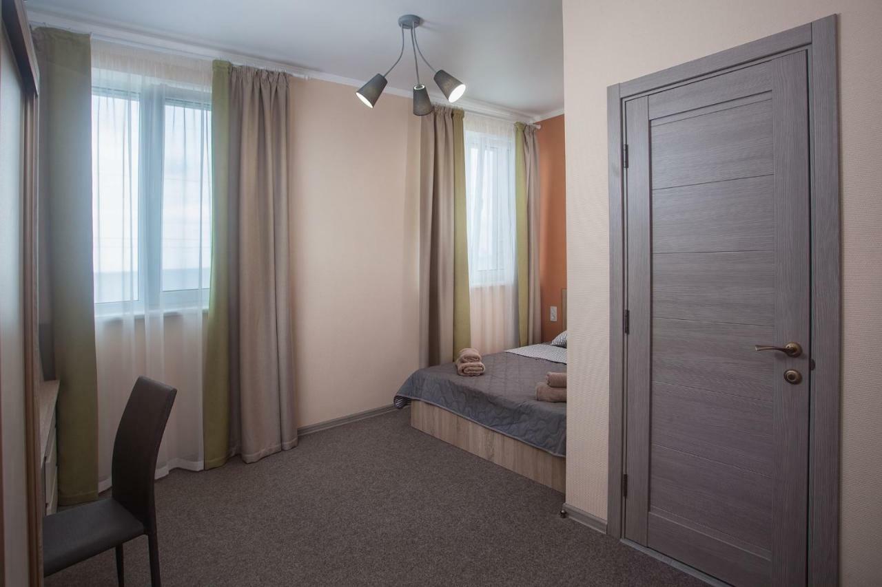Fanfan Hotel Oldenburg Bagian luar foto
